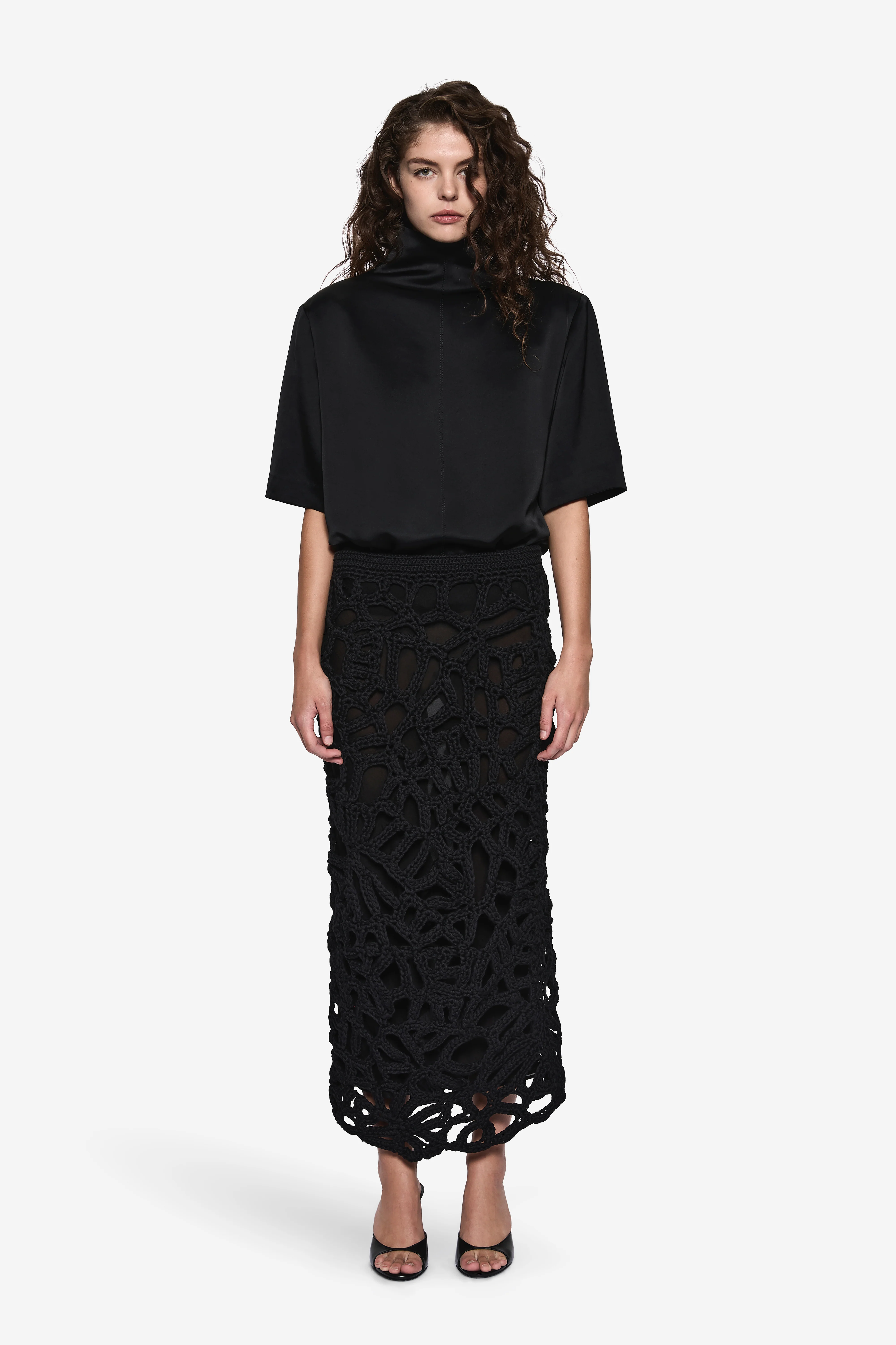 HAND WOVEN CROCHET SKIRT