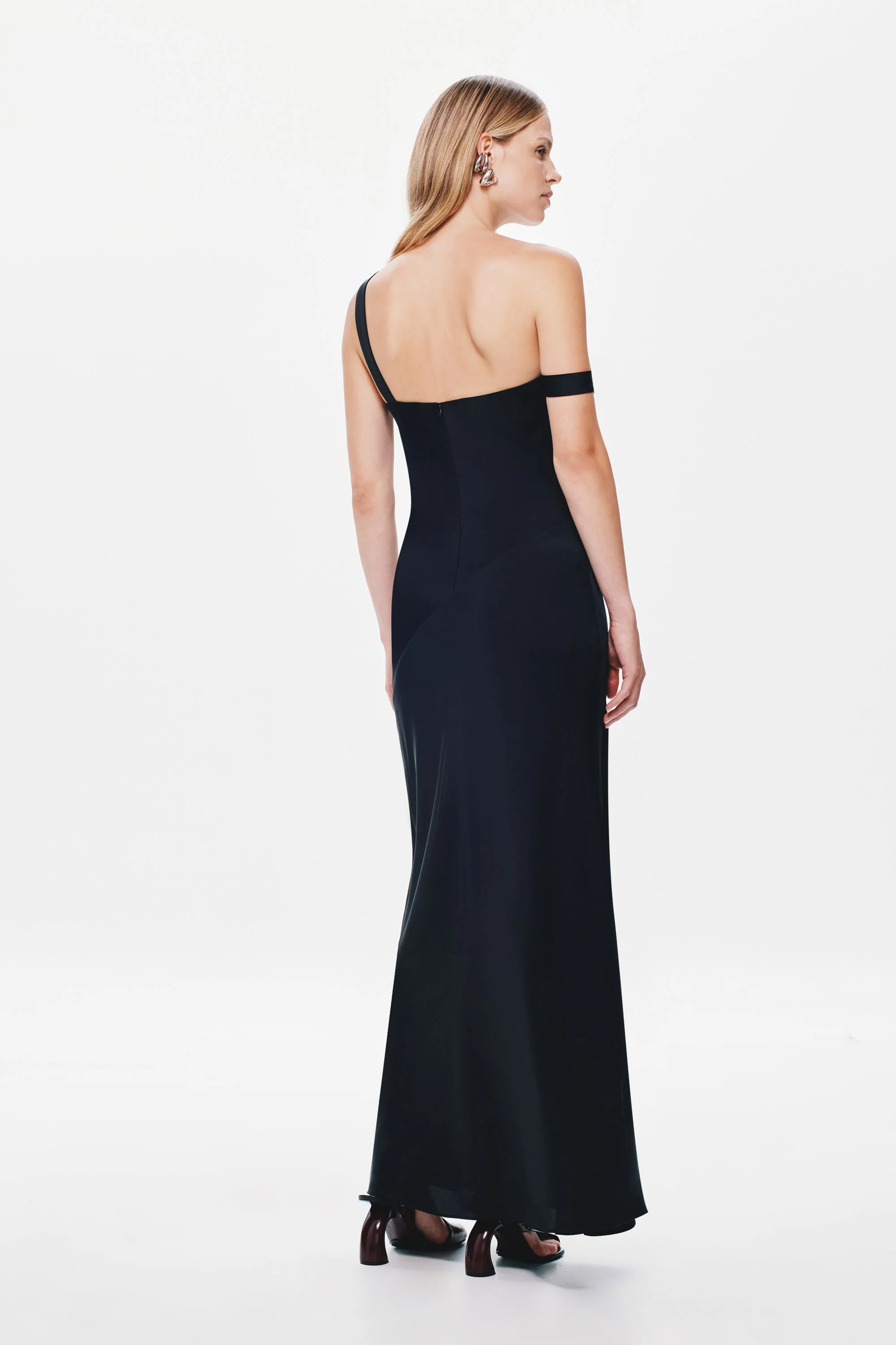 THE 'HORIZON' SATIN DRESS - Image 4