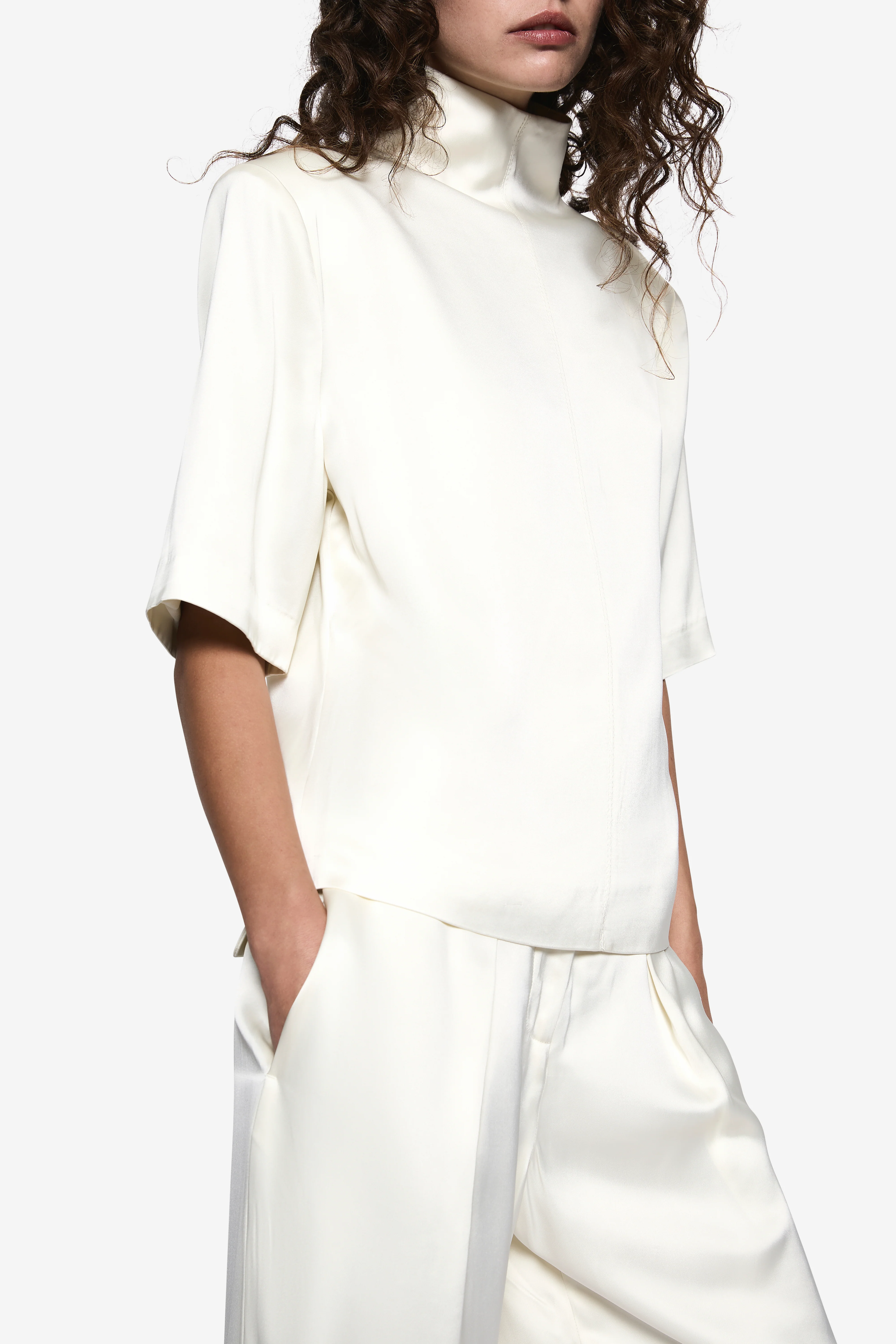 LEILA ACETATE TEE - Image 4