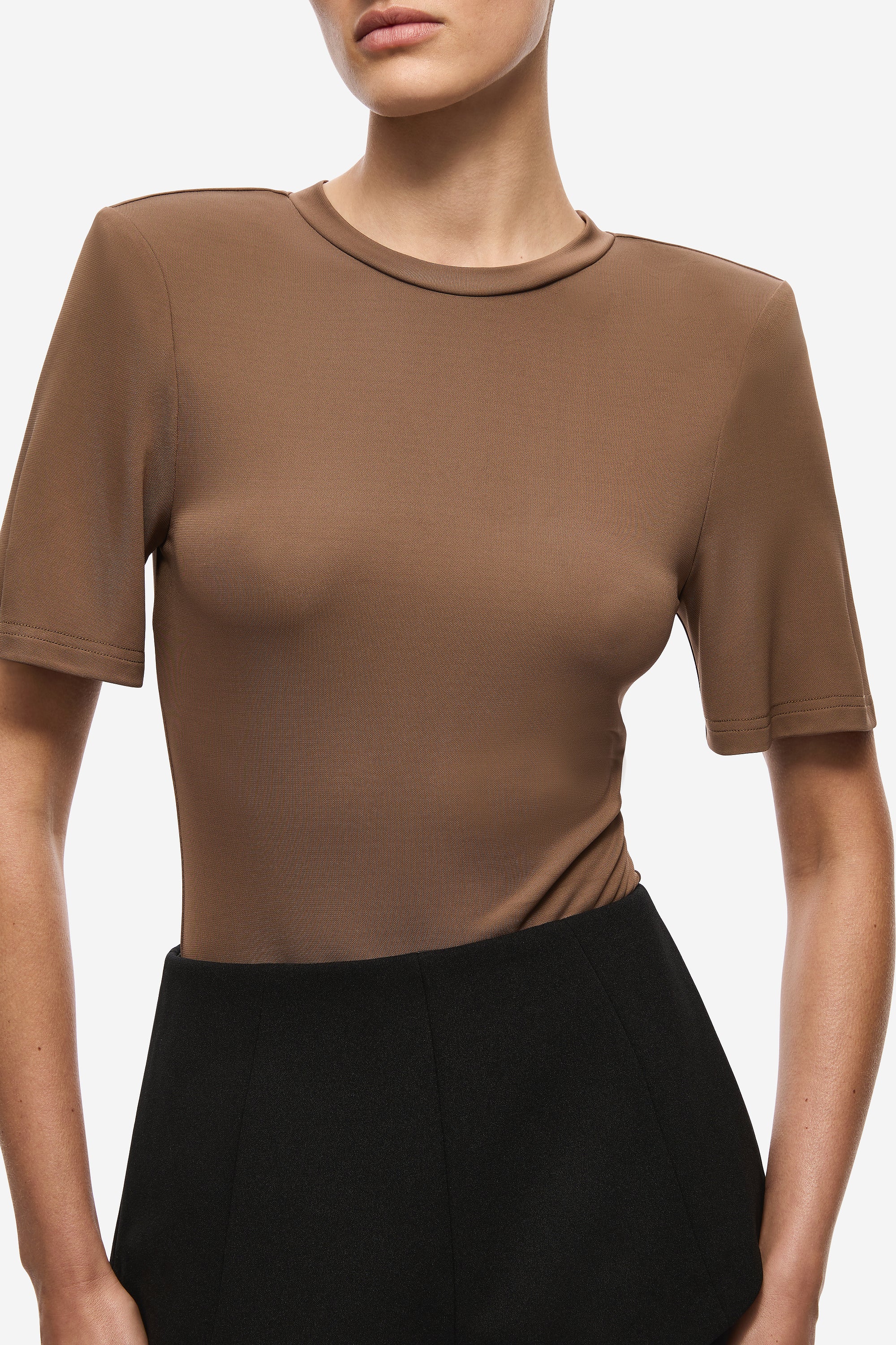 THE MOJAVE CREPE MINI SHORT - Image 5