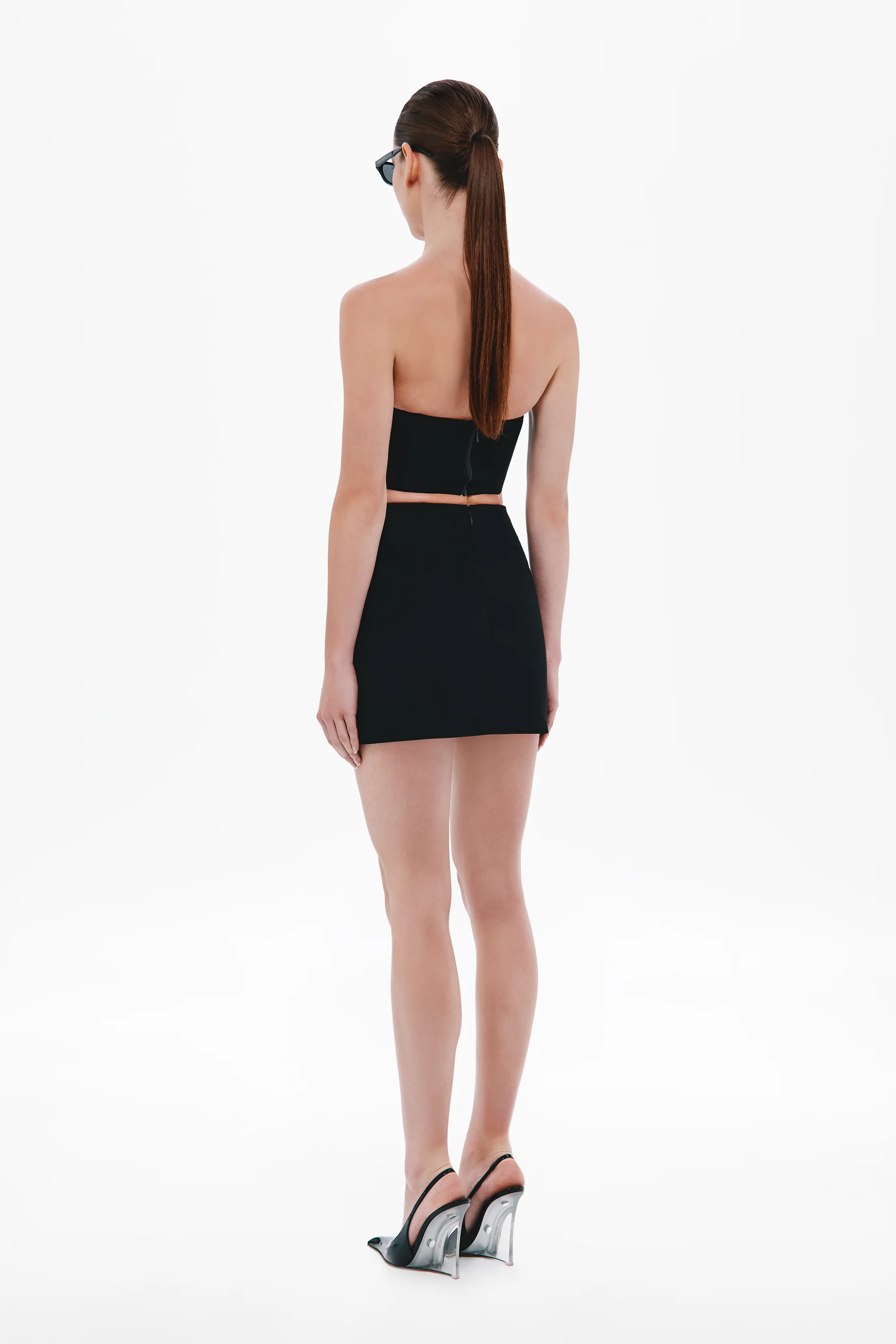 THE FITTED MINI SKIRT - Image 5