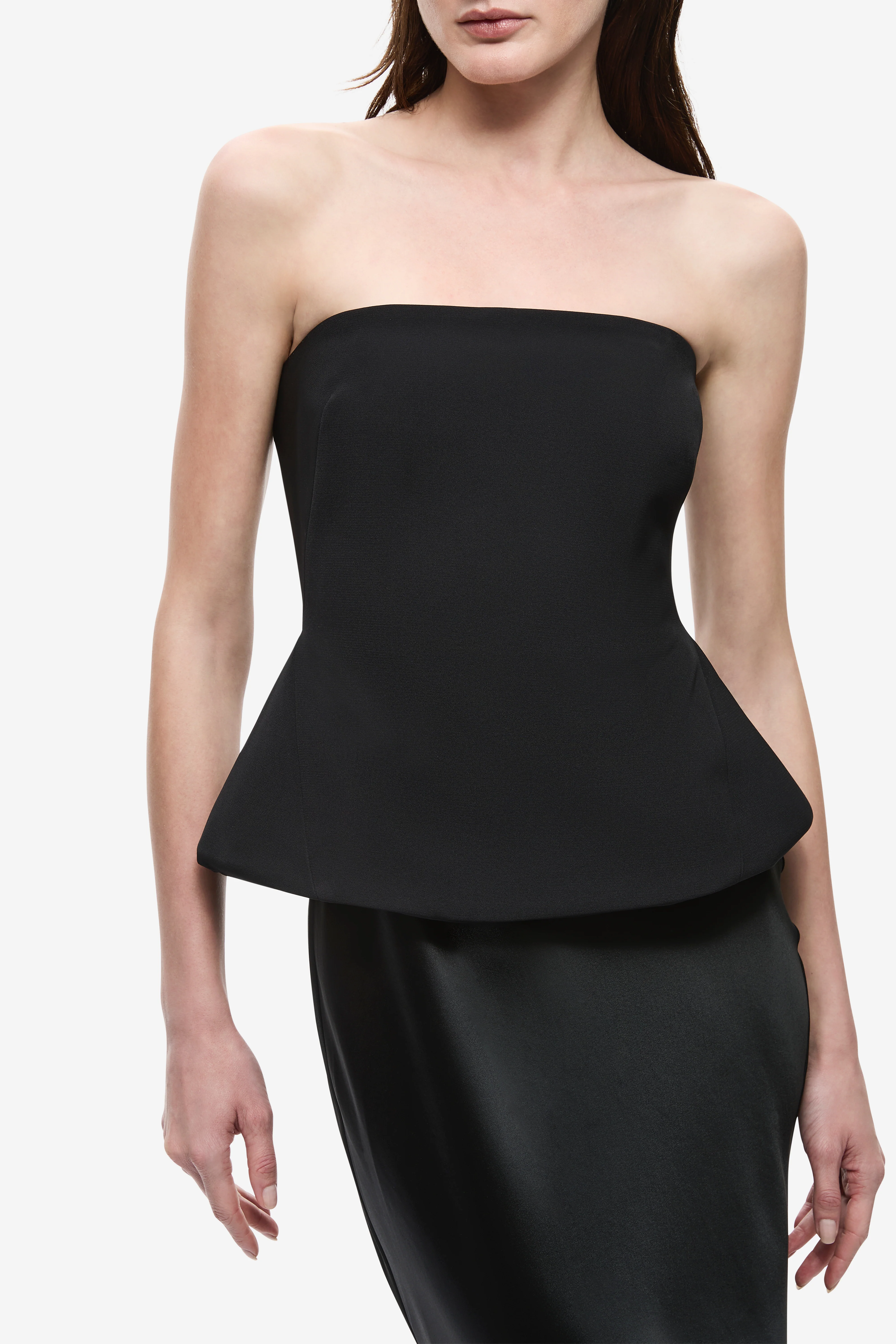 THE PADDED SATIN GOWN - Image 5