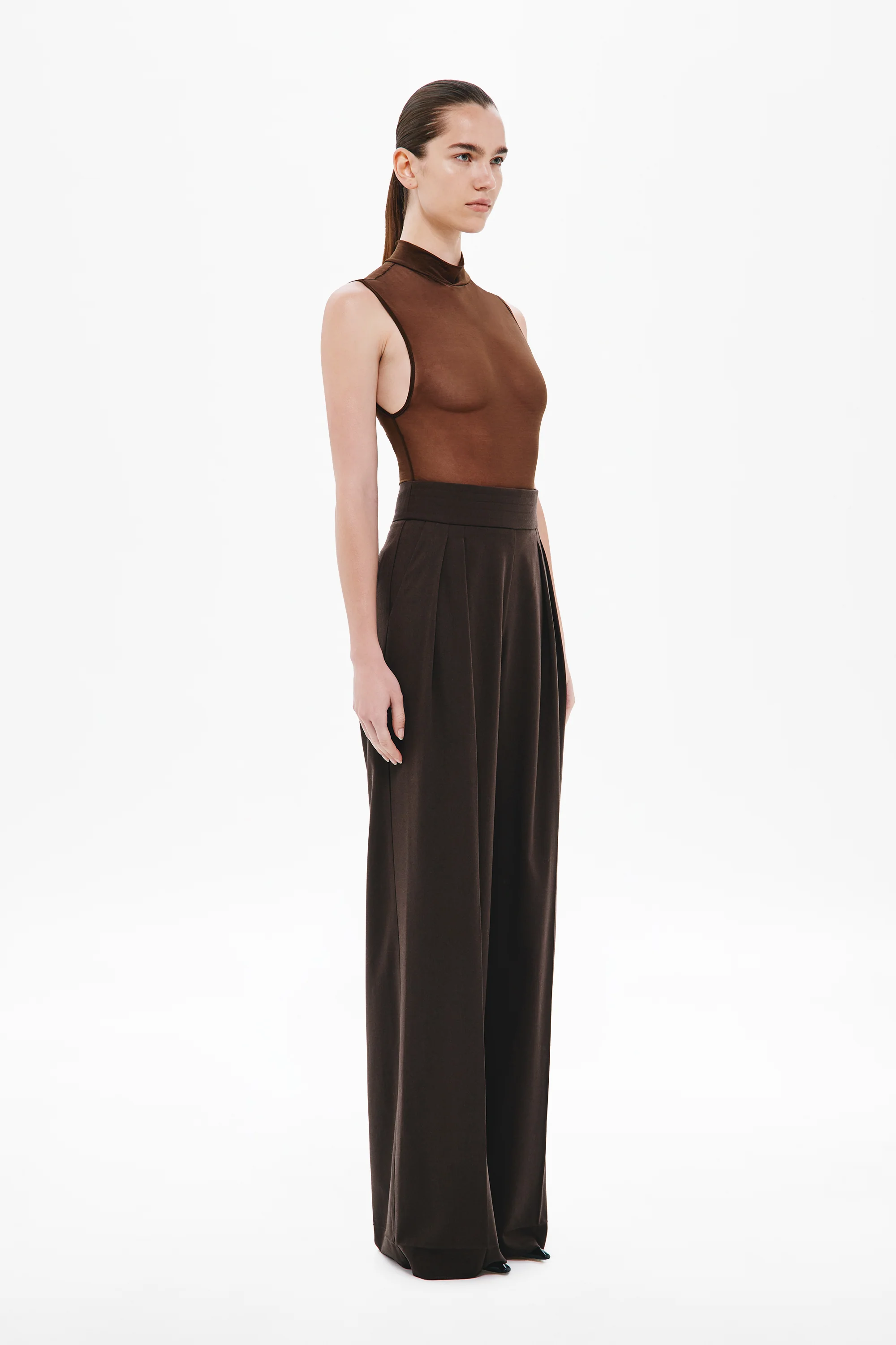 THE TWO-PLEAT SUITING PANT - Image 3